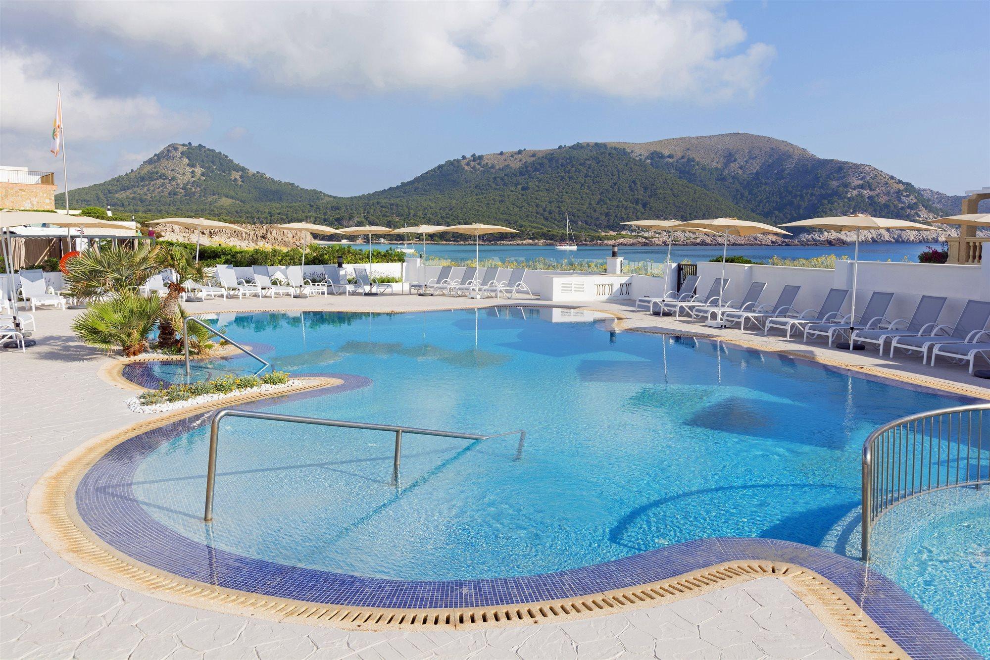 Hotel Hsm Regana - Adults Only Cala Ratjada  Exterior foto
