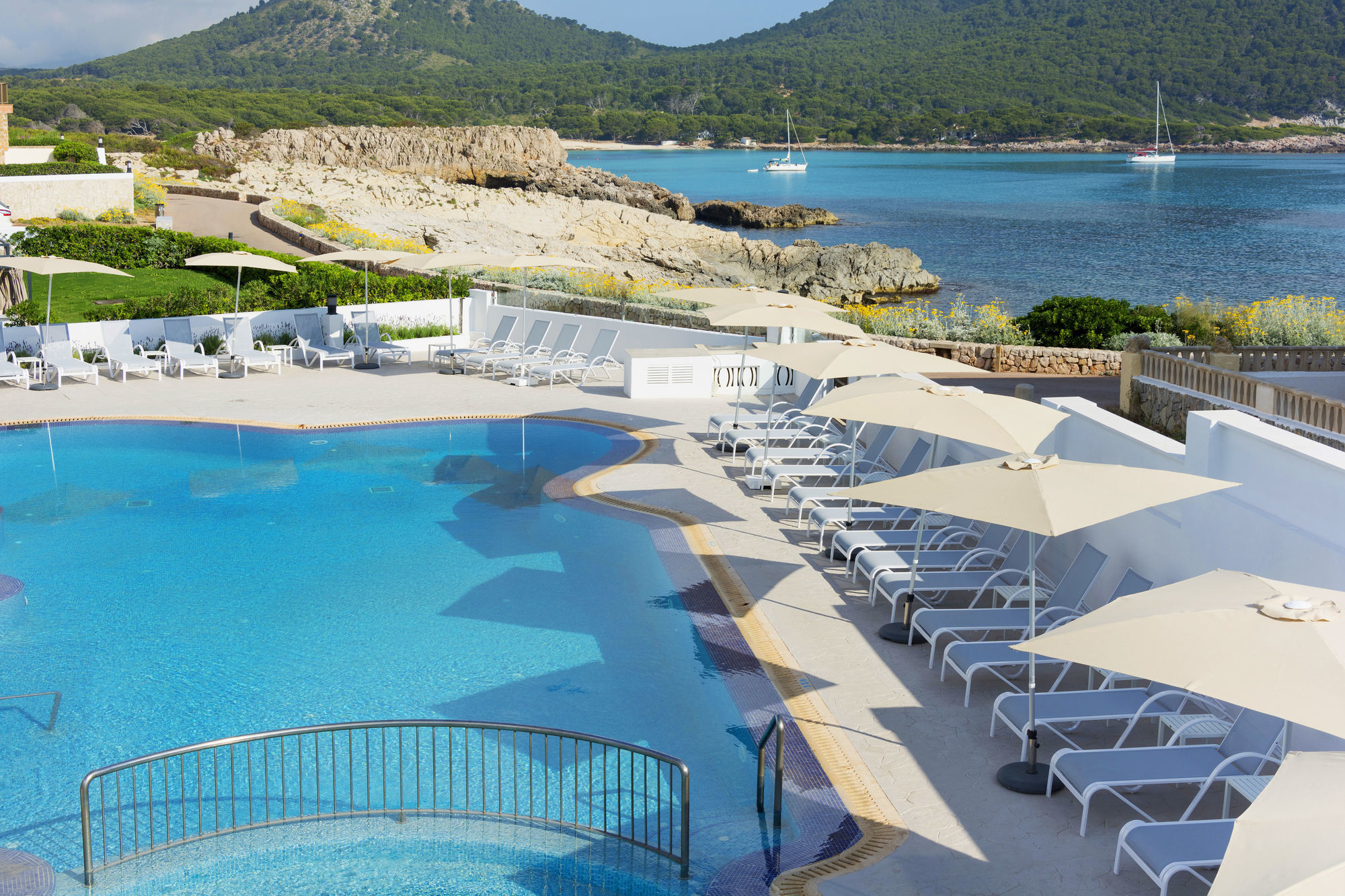 Hotel Hsm Regana - Adults Only Cala Ratjada  Exterior foto