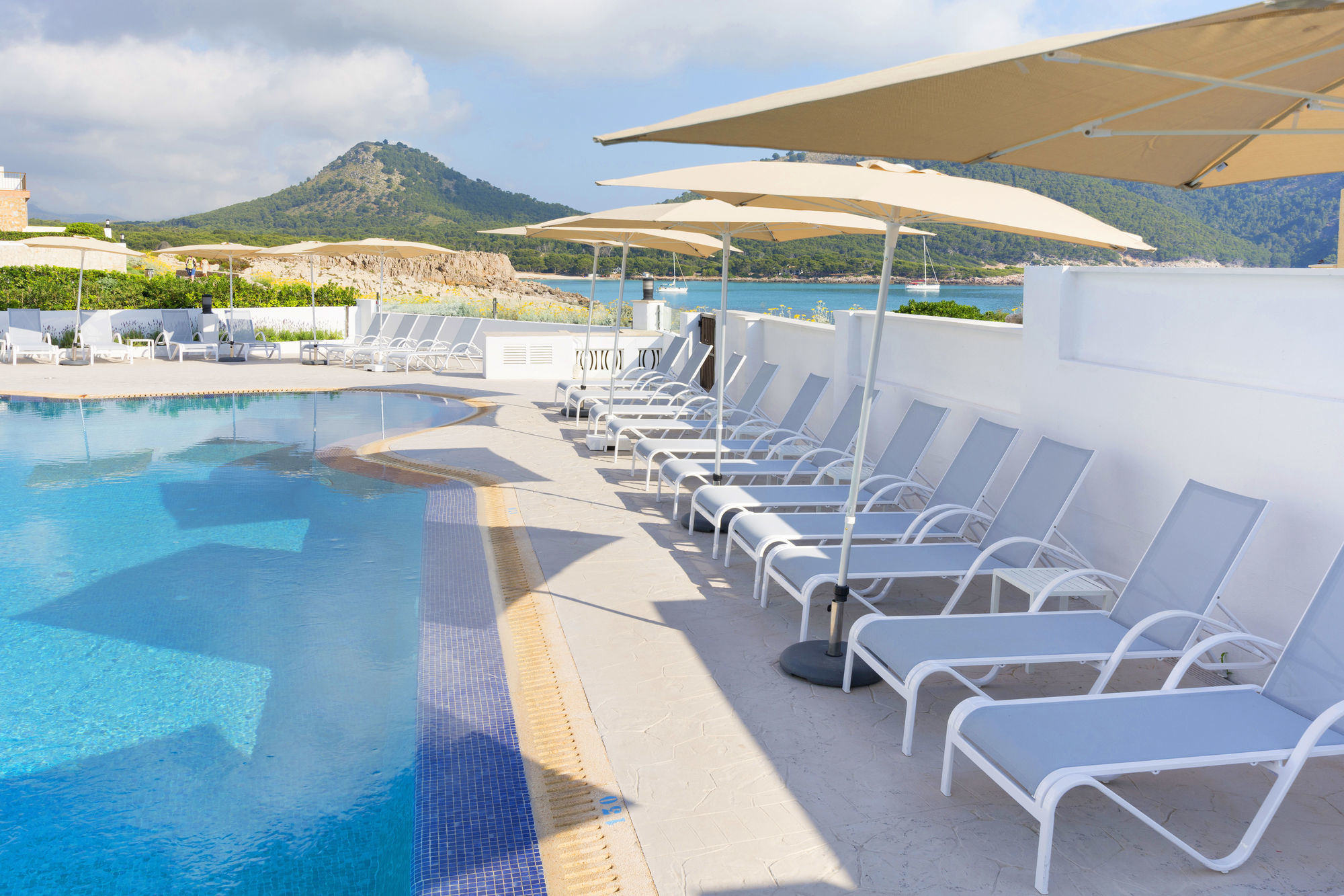 Hotel Hsm Regana - Adults Only Cala Ratjada  Exterior foto