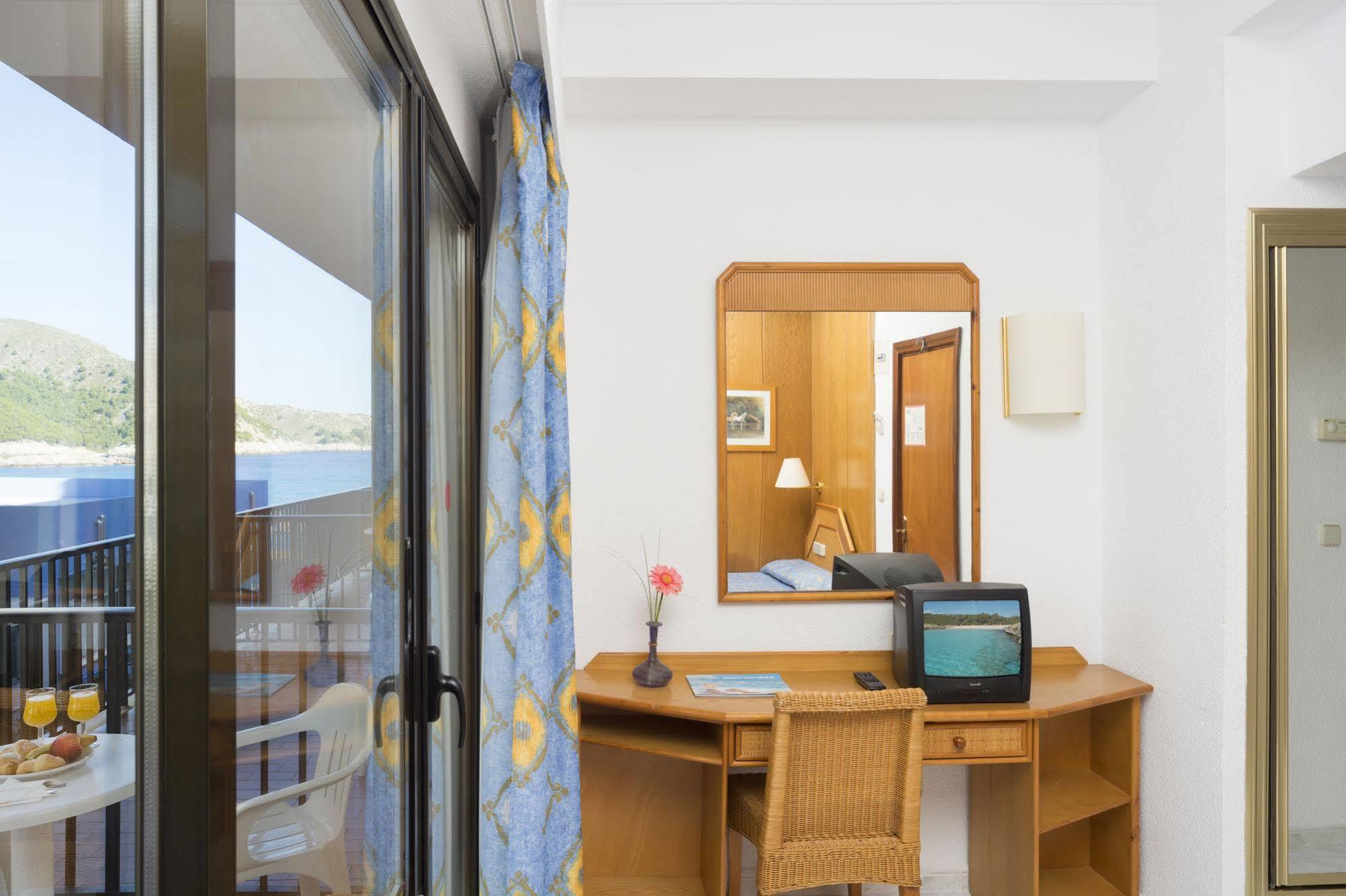 Hotel Hsm Regana - Adults Only Cala Ratjada  Exterior foto